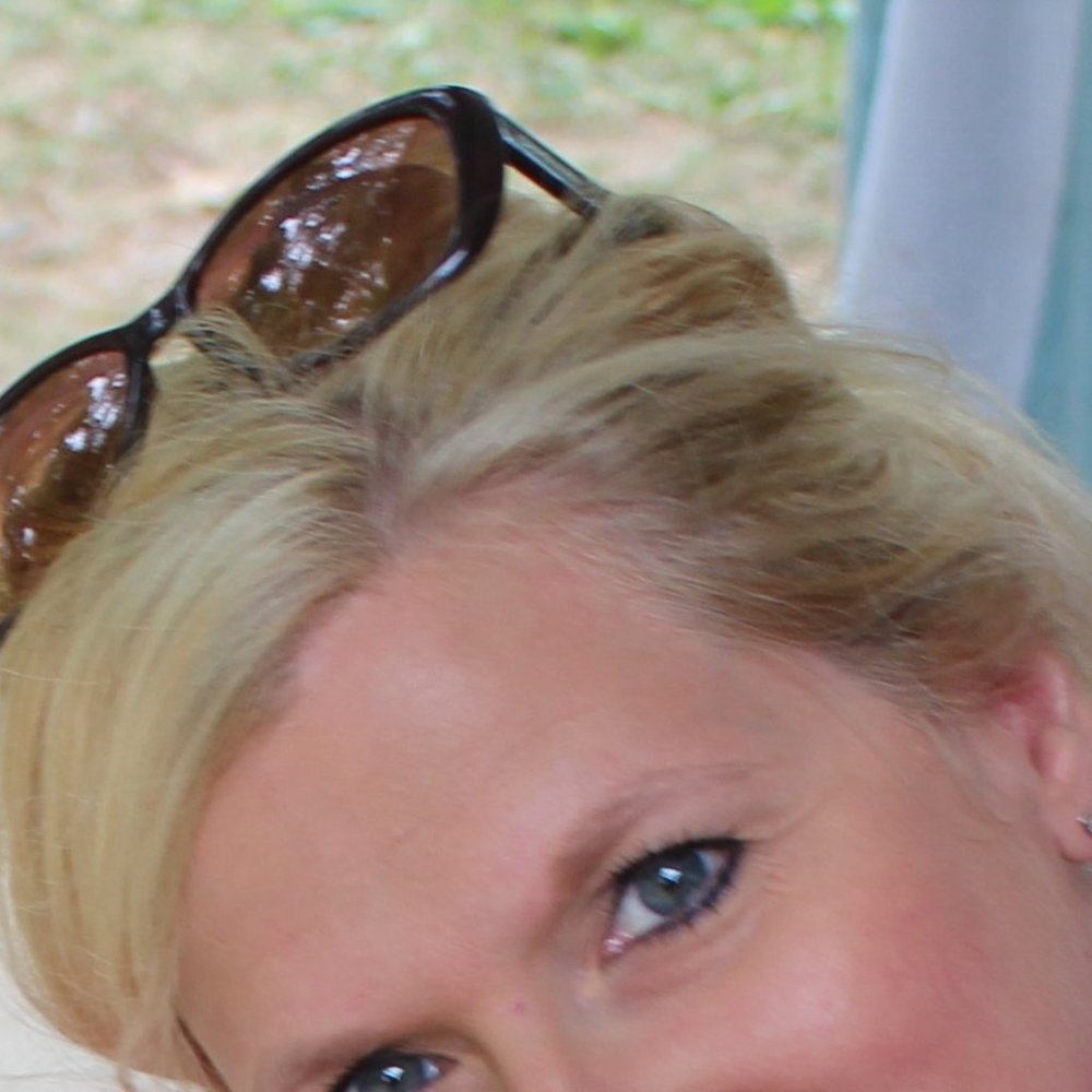 Meet your Posher, Christine